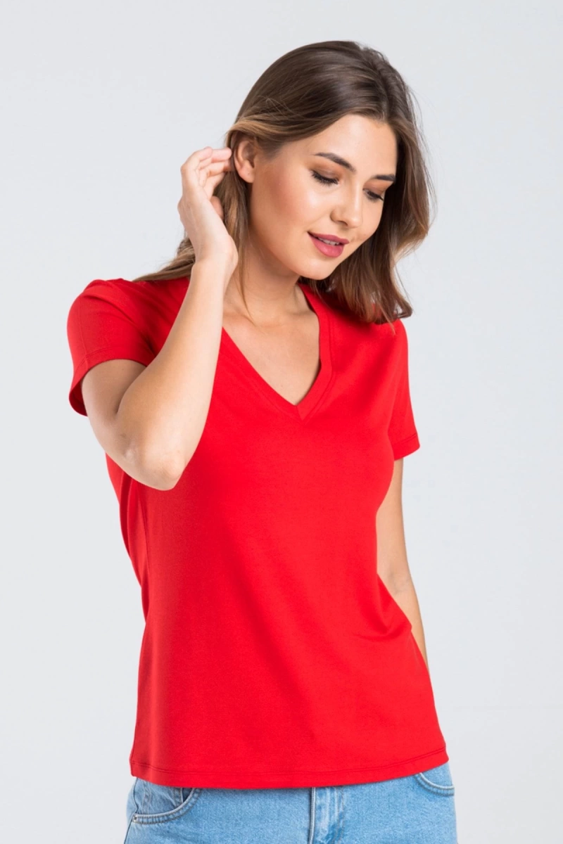 Kadın Kırmızı Renk V Yaka Kısa Kollu Viskon T-shirt