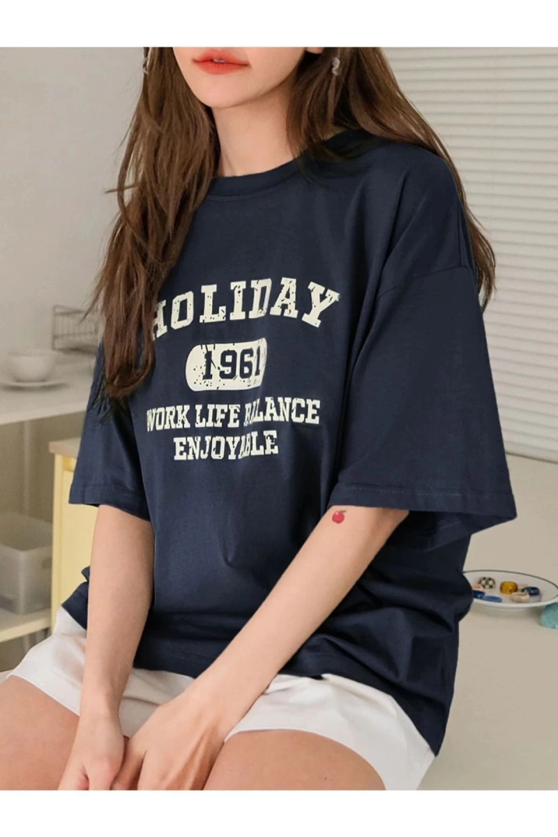 Kadın Lacivert Holıday Baskılı Bisiklet Yaka Tshirt