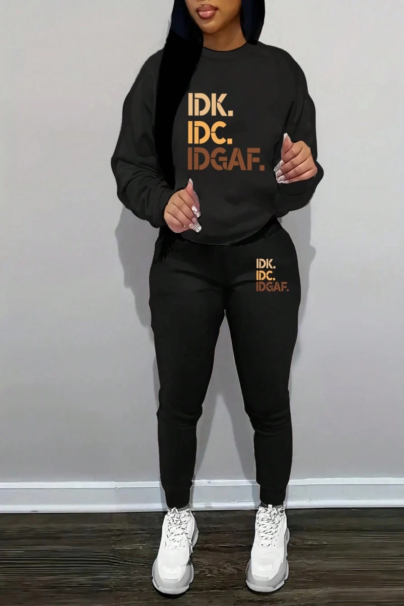 Kadın Mektup Baskılı Düşük Omuz Sweatshirt Ve Bağcıklı Bel Pantolon Takımı