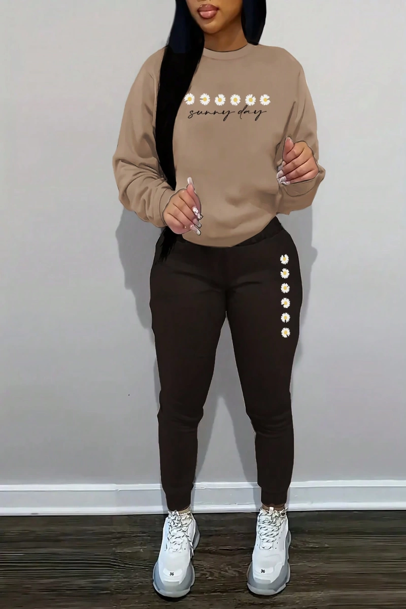 Kadın Mektup Baskılı Düşük Omuz Sweatshirt Ve Bağcıklı Bel Pantolon Takımı