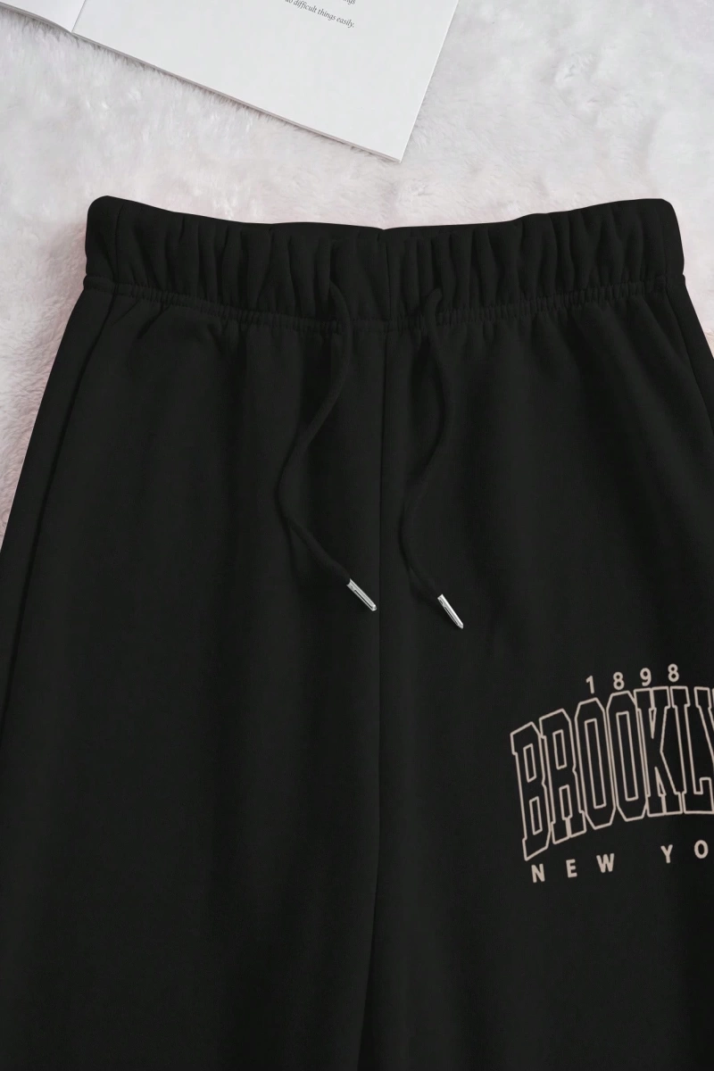 Kadın Mektup Baskılı Yuvarlak Yaka Sweatshirt Ve Eşofman Altı Takımı