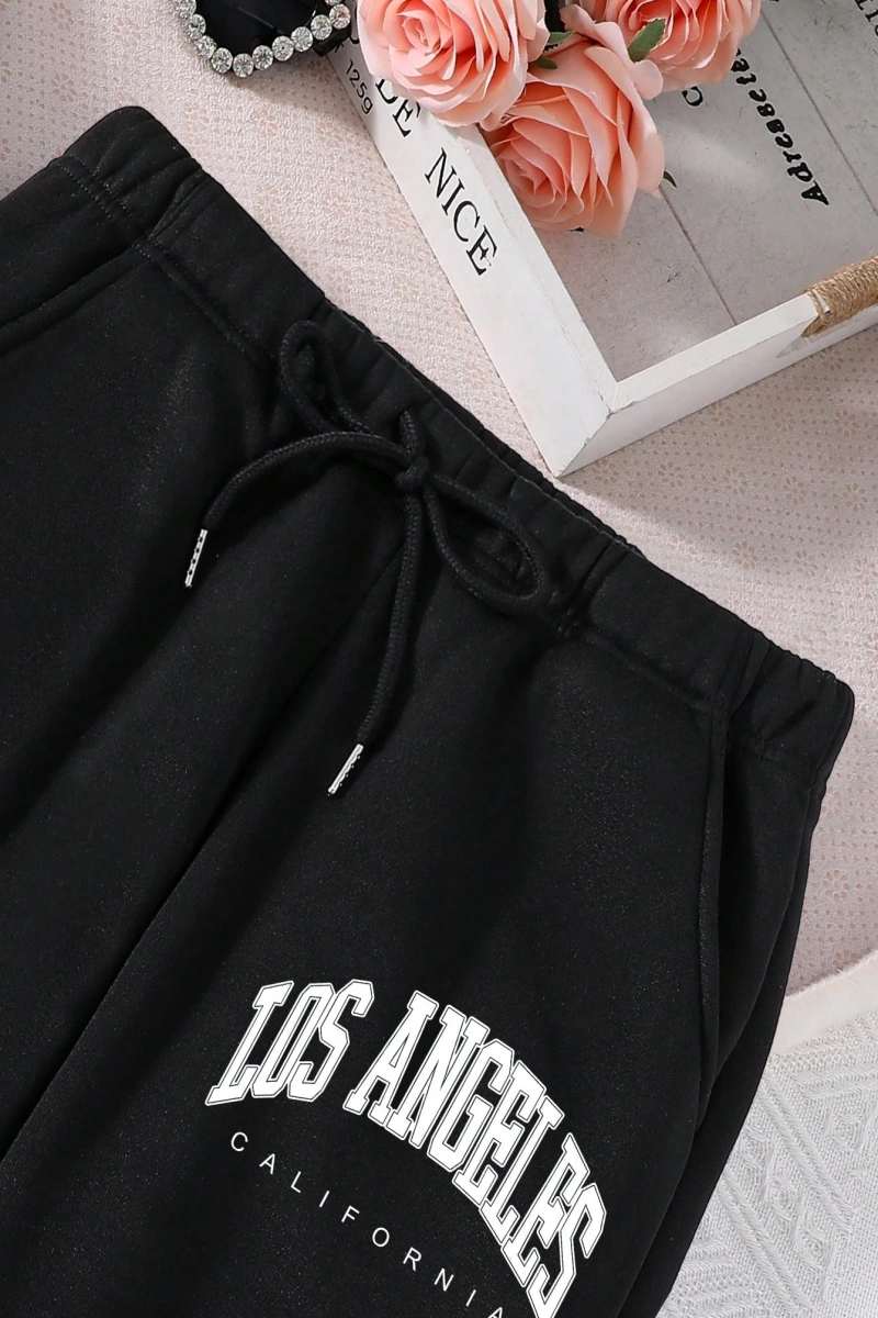 Kadın Mektup Baskılı Yuvarlak Yaka Uzun Kollu Sweatshirt Ve Bağcıklı Bel Paçalı Eşofma