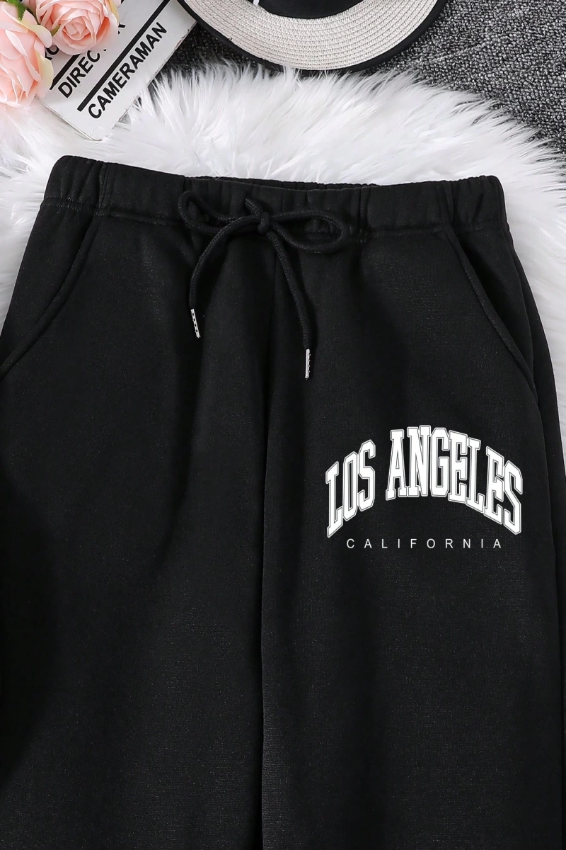 Kadın Mektup Baskılı Yuvarlak Yaka Uzun Kollu Sweatshirt Ve Bağcıklı Bel Paçalı Eşofma
