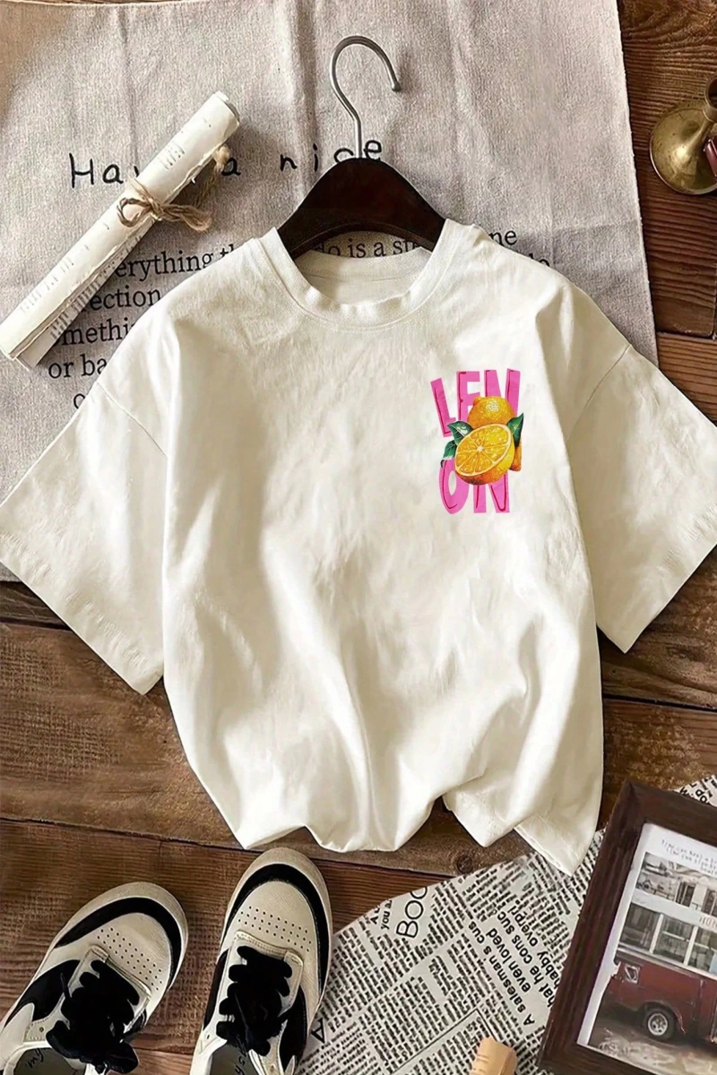 Kadın Regular Fit Harf ve Palmiye Ağacı Grafik Yuvarlak Yaka Kısa Kollu Günlük Süt İpek Tişör