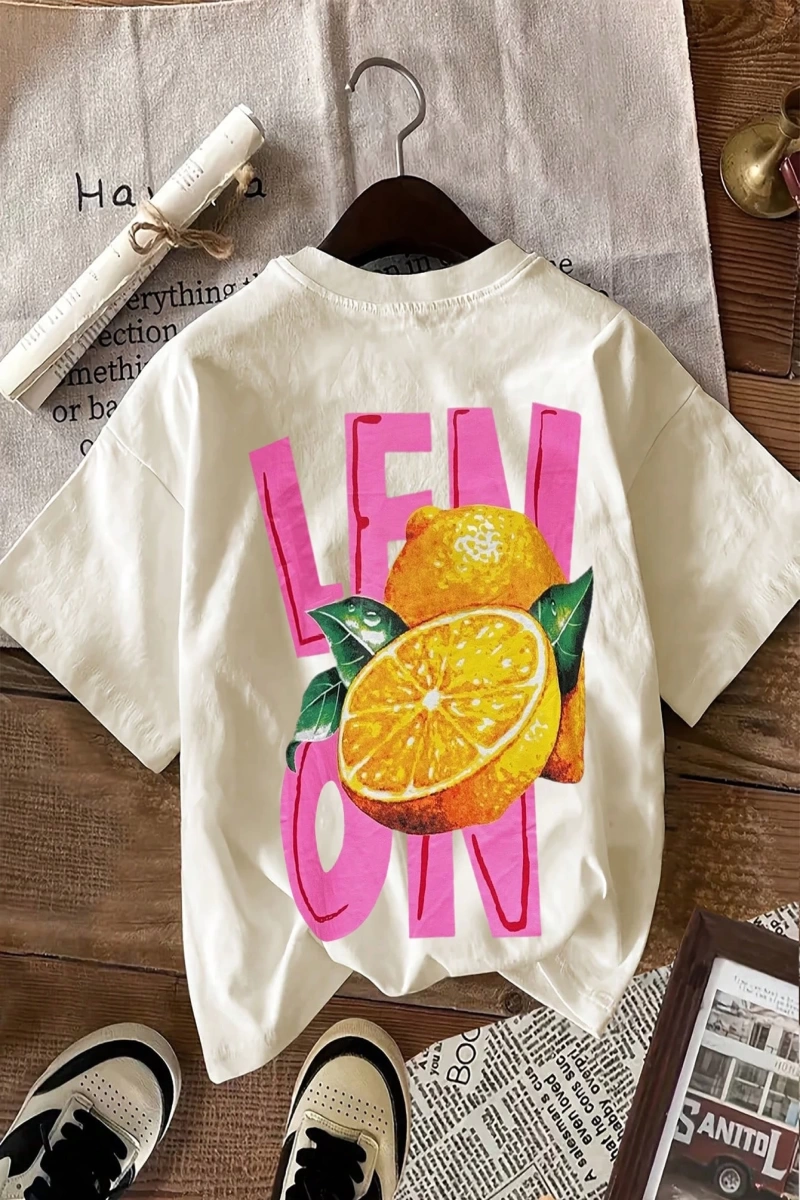 Kadın Regular Fit Harf ve Palmiye Ağacı Grafik Yuvarlak Yaka Kısa Kollu Günlük Süt İpek Tişör