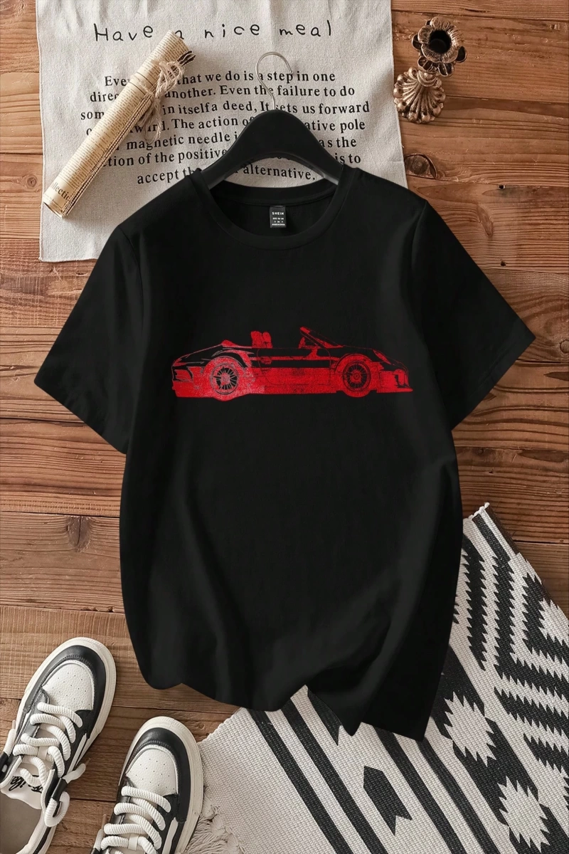 Kadın Renkli Yıldız Baskılı Kısa Kollu Tişört, Moda