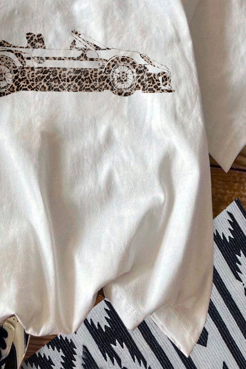 Kadın Renkli Yıldız Baskılı Kısa Kollu Tişört, Moda