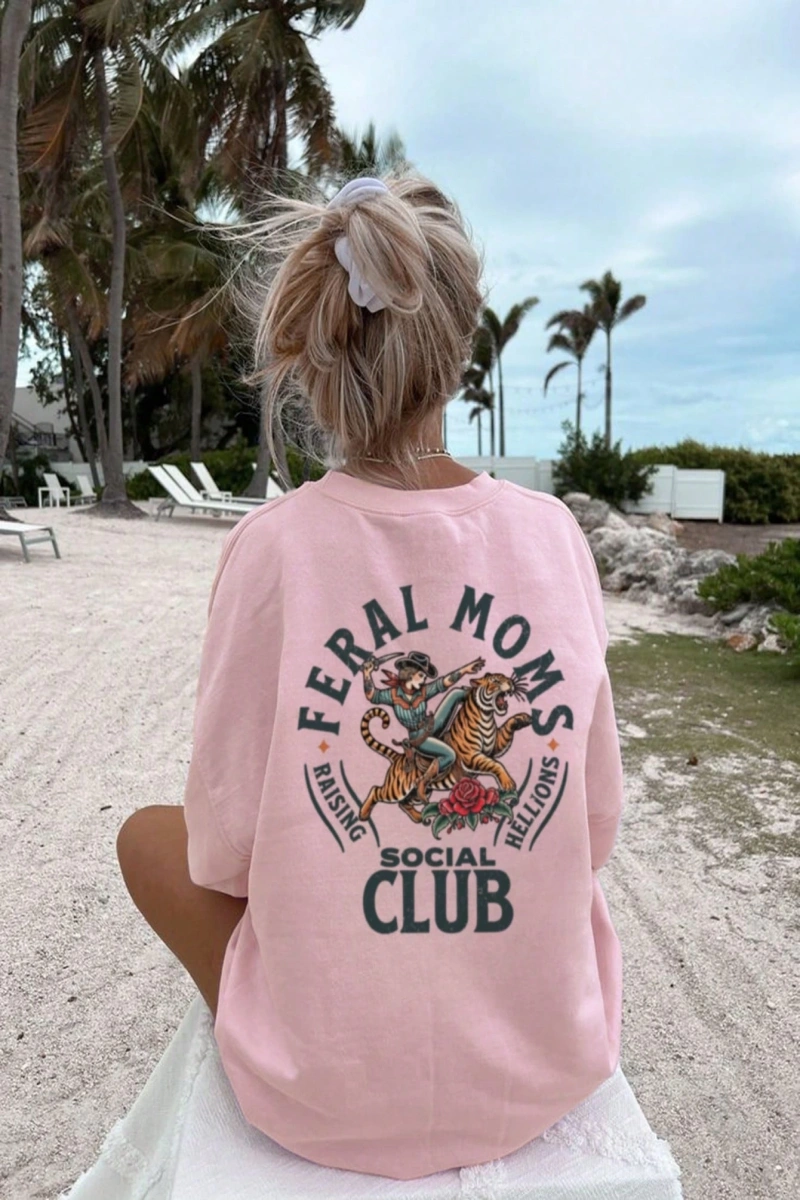 Kadın Renkli Yıldız Baskılı Kısa Kollu Tişört, Moda