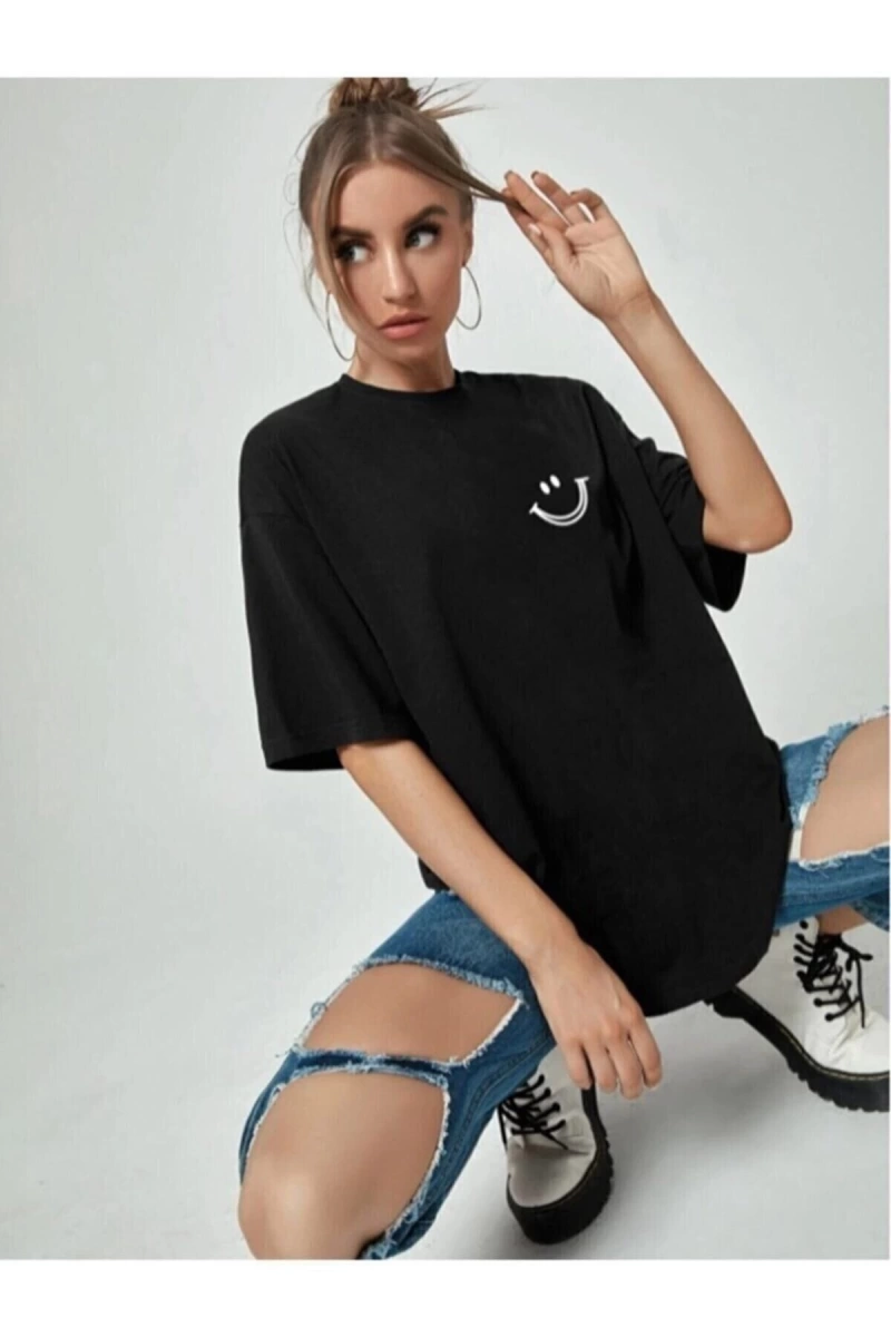 Kadın Siyah Smile Baskılı Oversize Bisiklet Yaka Kısa Kollu Tişört