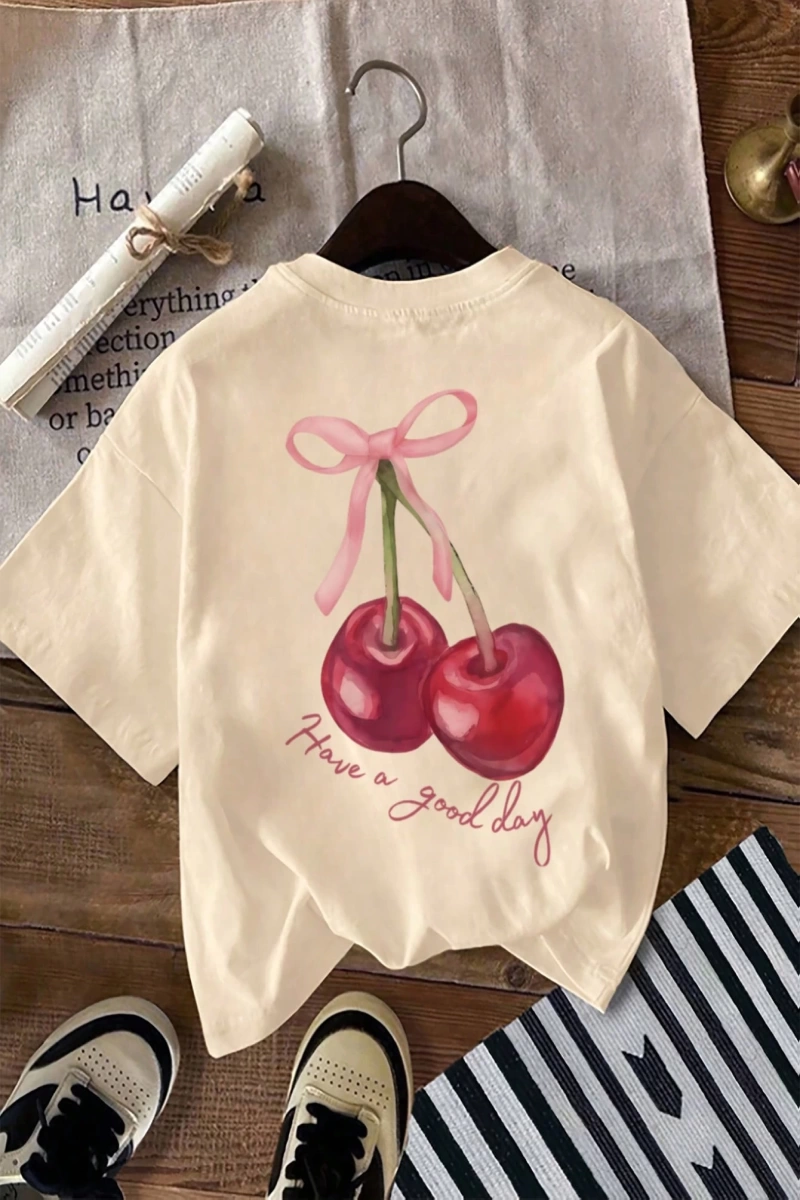 Kadın Yazlık Mektup Kiraz Desenli Yuvarlak Yakalı Tişört Tatil Giyimleri İçin Grafik Tişörtle