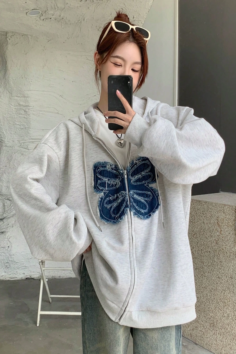 Kadın Yıpranmış Kelebek Detaylı Fermuarlı Kapüşonlu Sweatshirt Model 5160