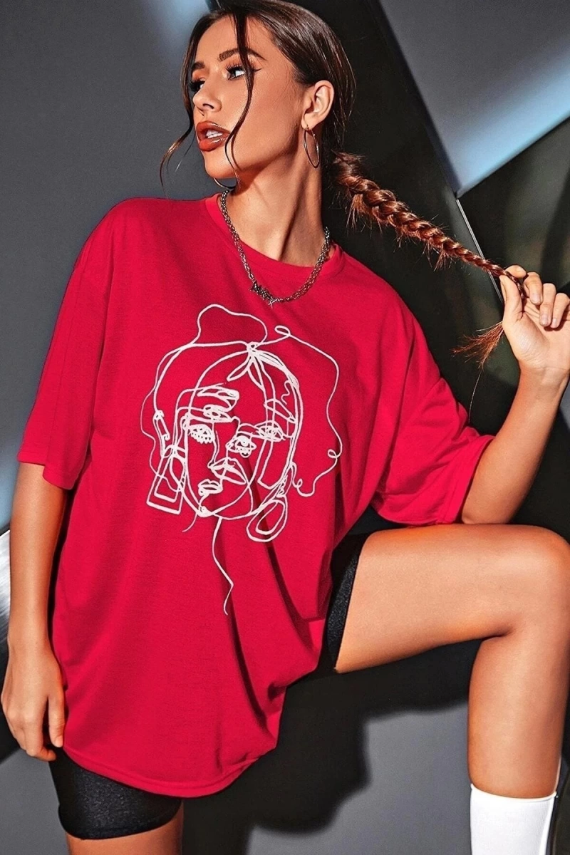 Kadın Yüz Baskı Detaylı Oversize T-shirt