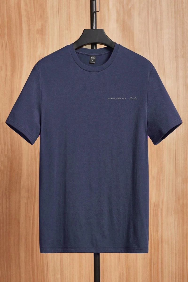 Kahve Rengi Slim Fit Örme Tişört, Minimalist ve Şık Günlük Giyim