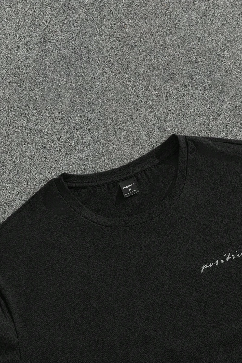 Kahve Rengi Slim Fit Örme Tişört, Minimalist ve Şık Günlük Giyim