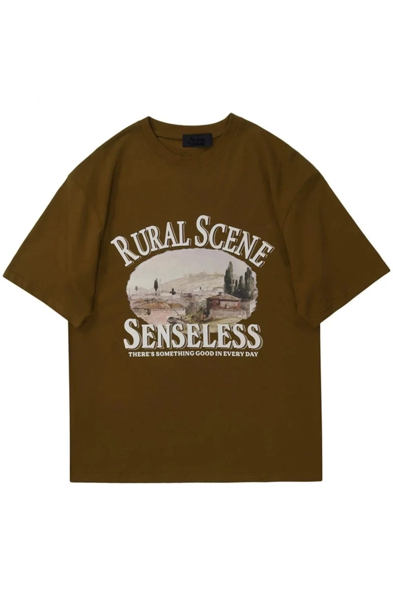 Kahverengi Rural Scene Baskılı Oversize Bisiklet Yaka Erkek Tişört