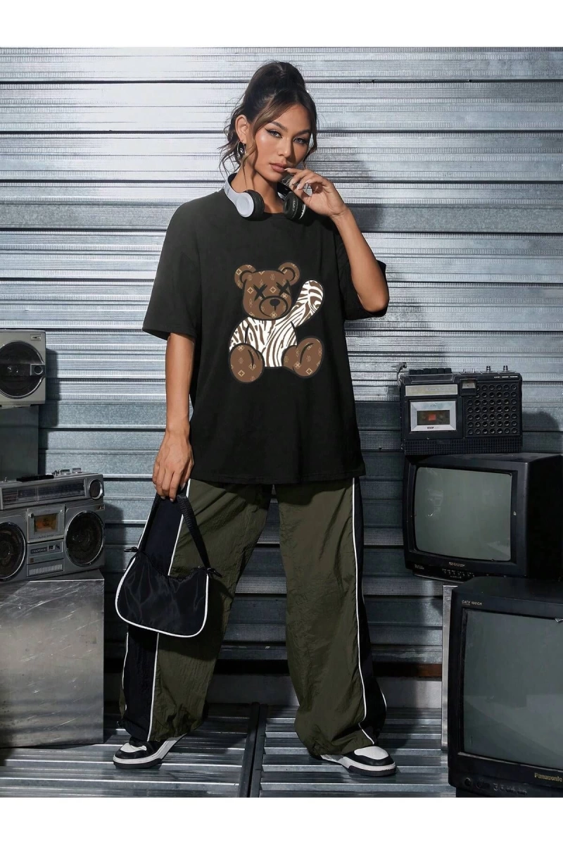 Karikatür ve Grafik tasarım Oversize T-shirt Cartoon/Letter serisi kod104