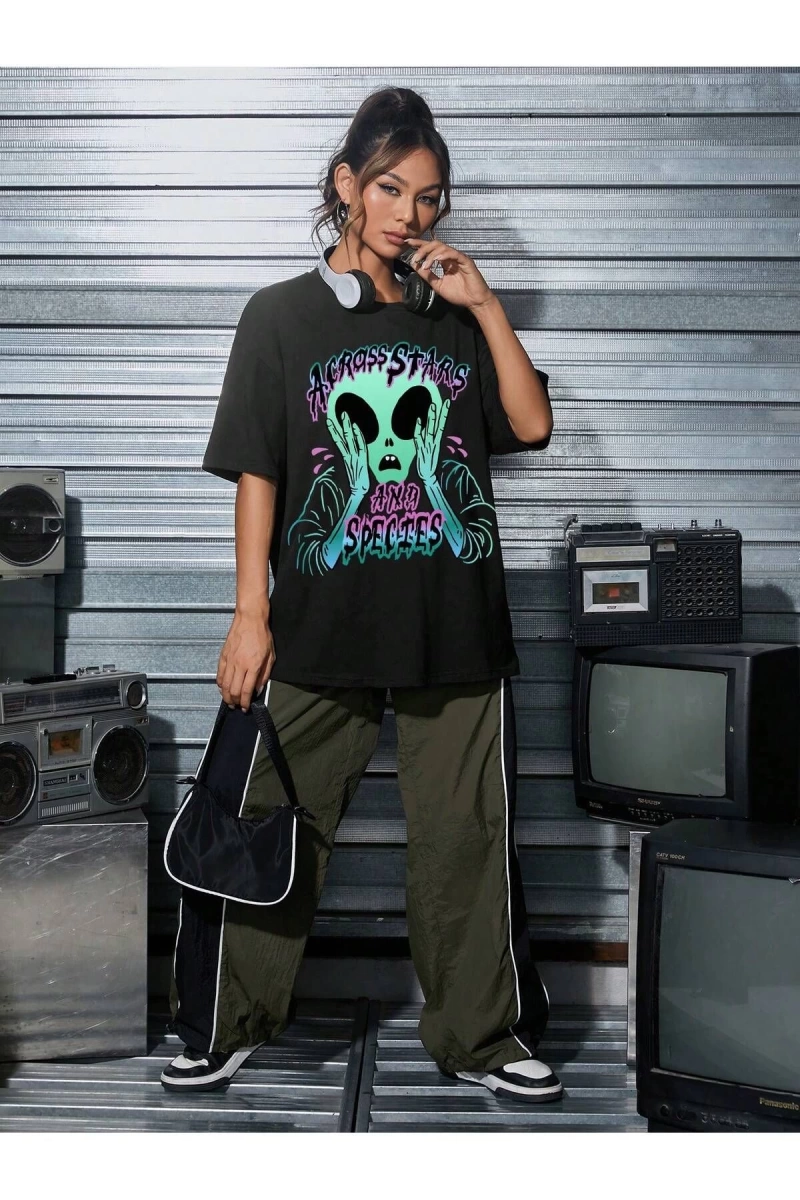 Karikatür ve Grafik tasarım Oversize T-shirt Cartoon/Letter serisi kod122
