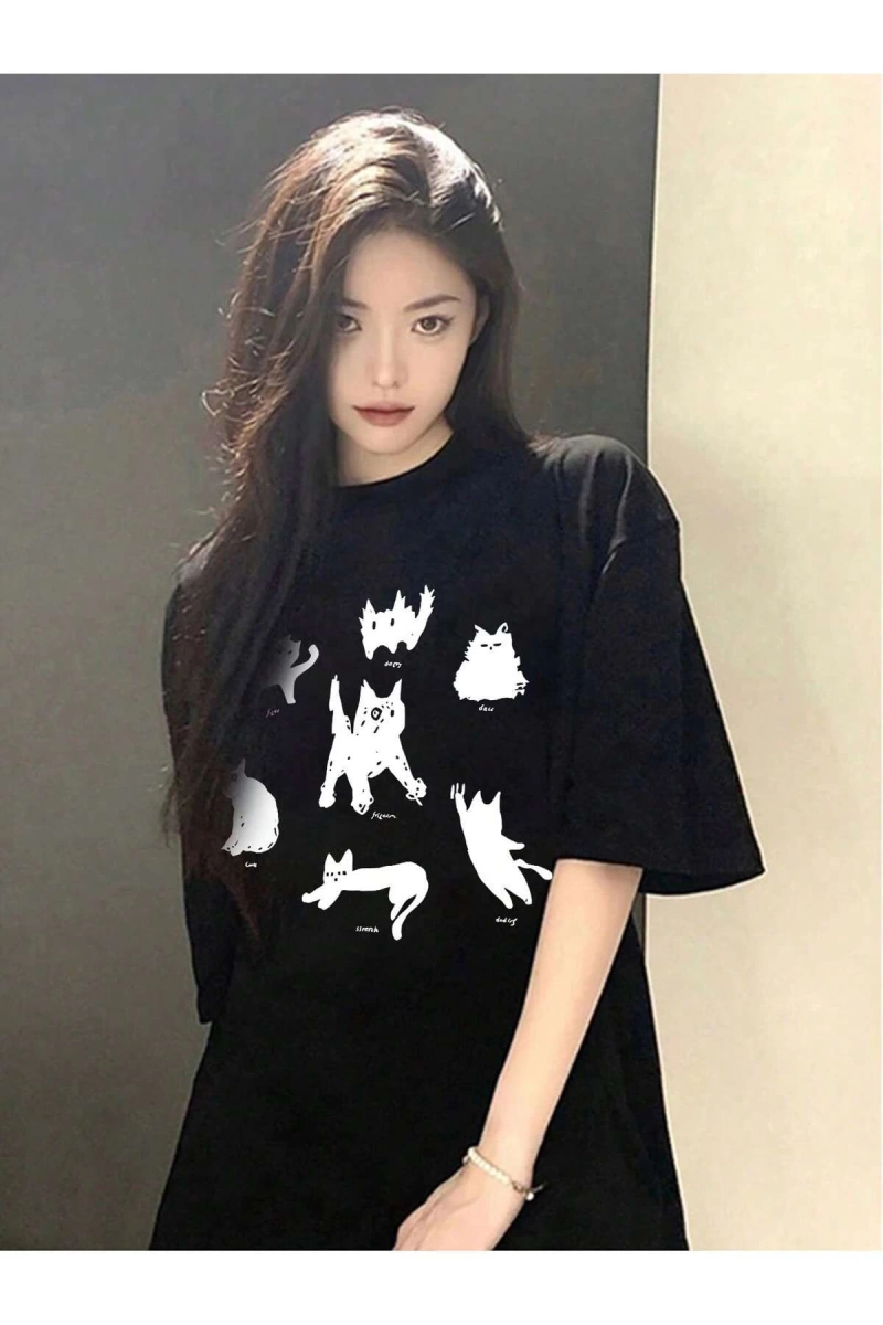 Karikatür ve Grafik tasarım Oversize T-shirt Cartoon/Letter serisi kod385