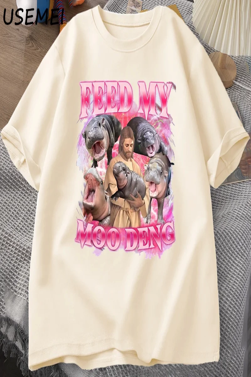 Komik Meme İsa Holding Moo Deng T-Shirt Hippo Moo Moo Dang sevgilisi Tshirt tayland hayvan gr 2995