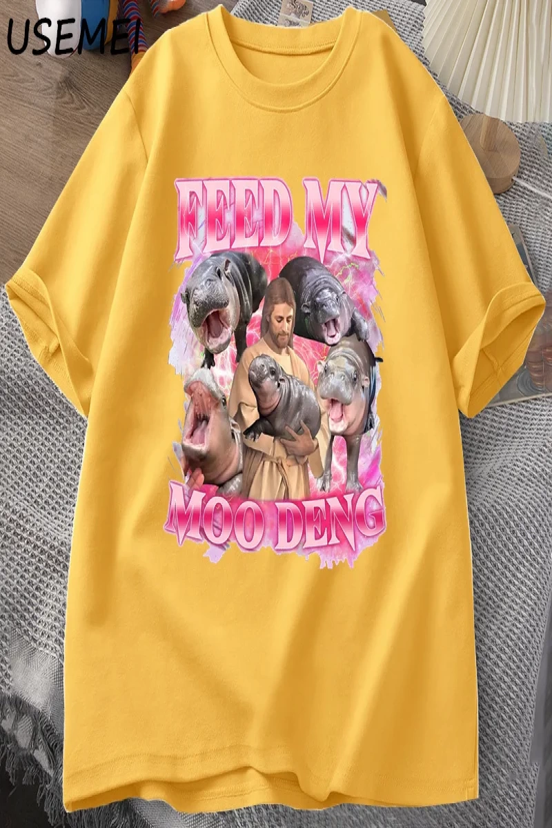 Komik Meme İsa Holding Moo Deng T-Shirt Hippo Moo Moo Dang sevgilisi Tshirt tayland hayvan gr 2995
