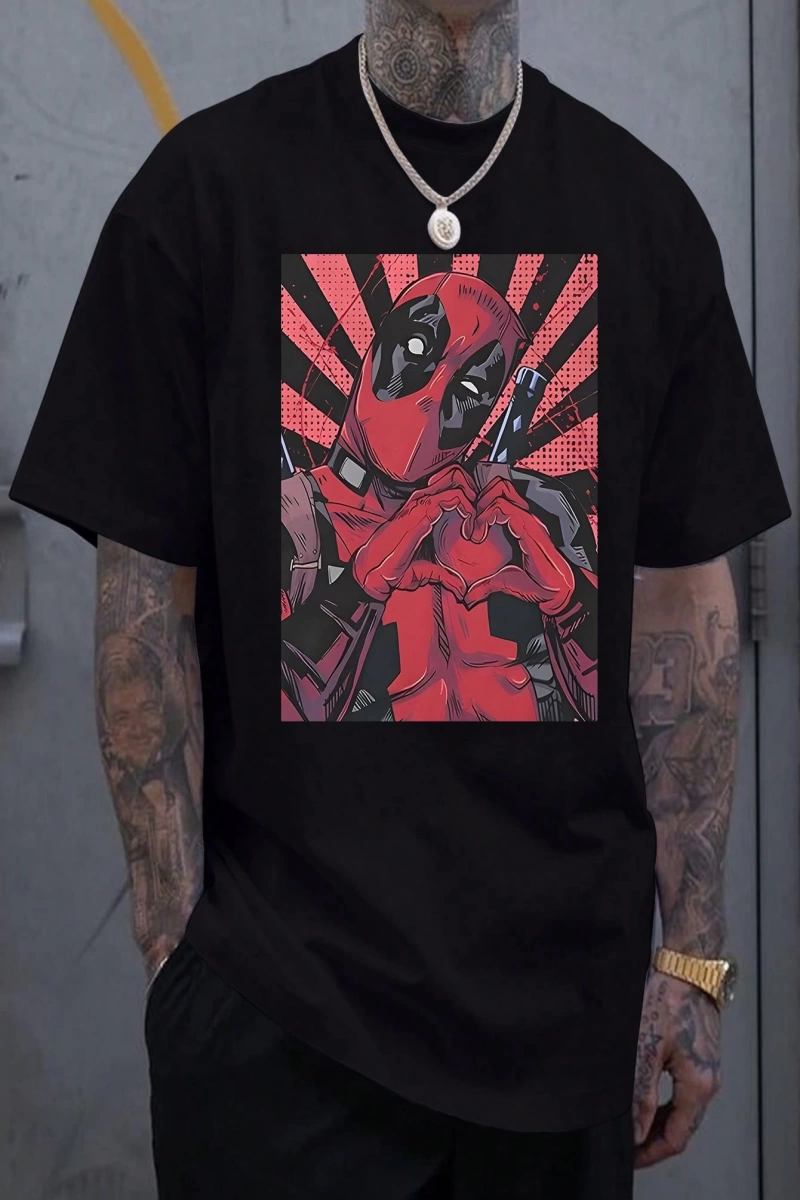 Marvel Erkek Basit Kalp Şekli Deadpool Grafik Baskılı Yuvarlak Yaka Kısa Kollu Yazlık Siyah T