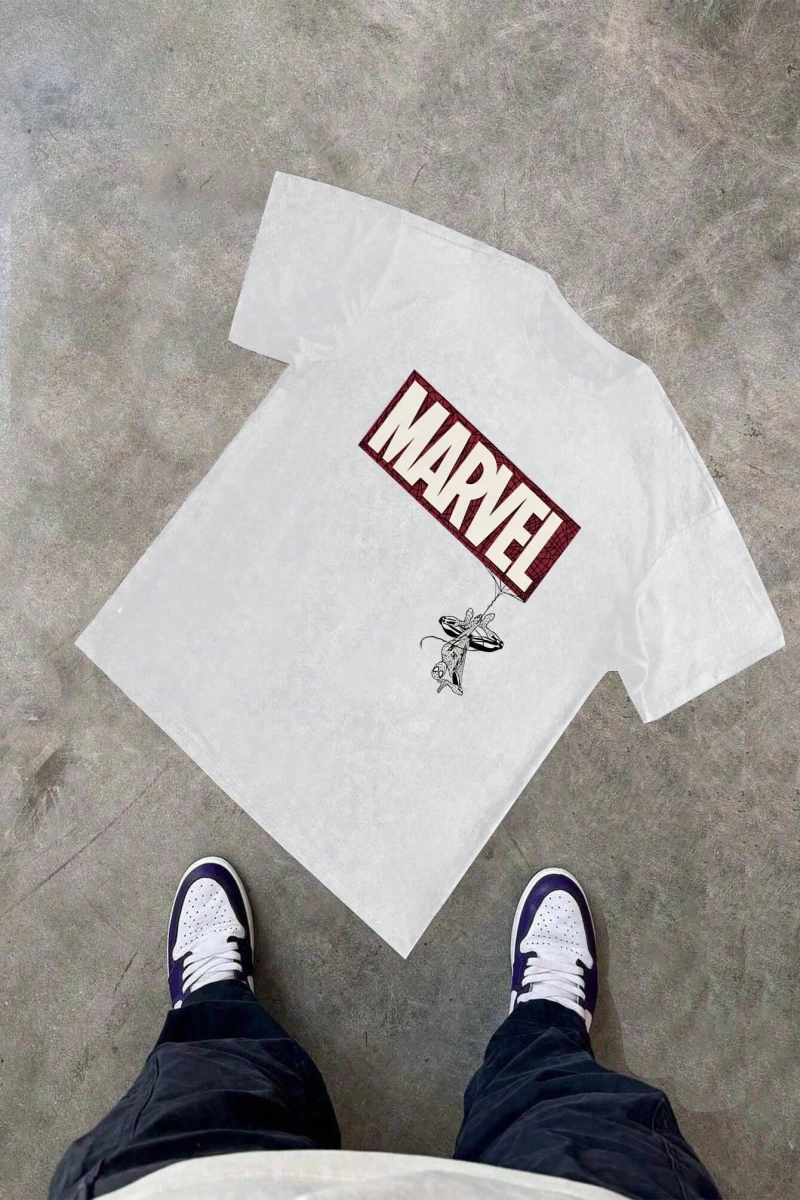 Marvel Erkek Minimalist Marvel Ters Kahraman Grafik Baskılı Yuvarlak Yaka Kısa Kollu Tişört,