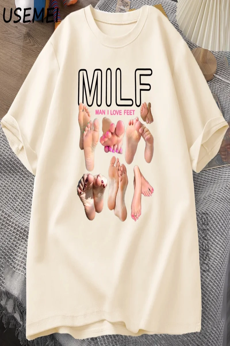 MILF Adam Ayakları Seviyorum Komik Grafik T-Shirt Erkekler Pamuk Kısa Kollu O-Boyun T 2826