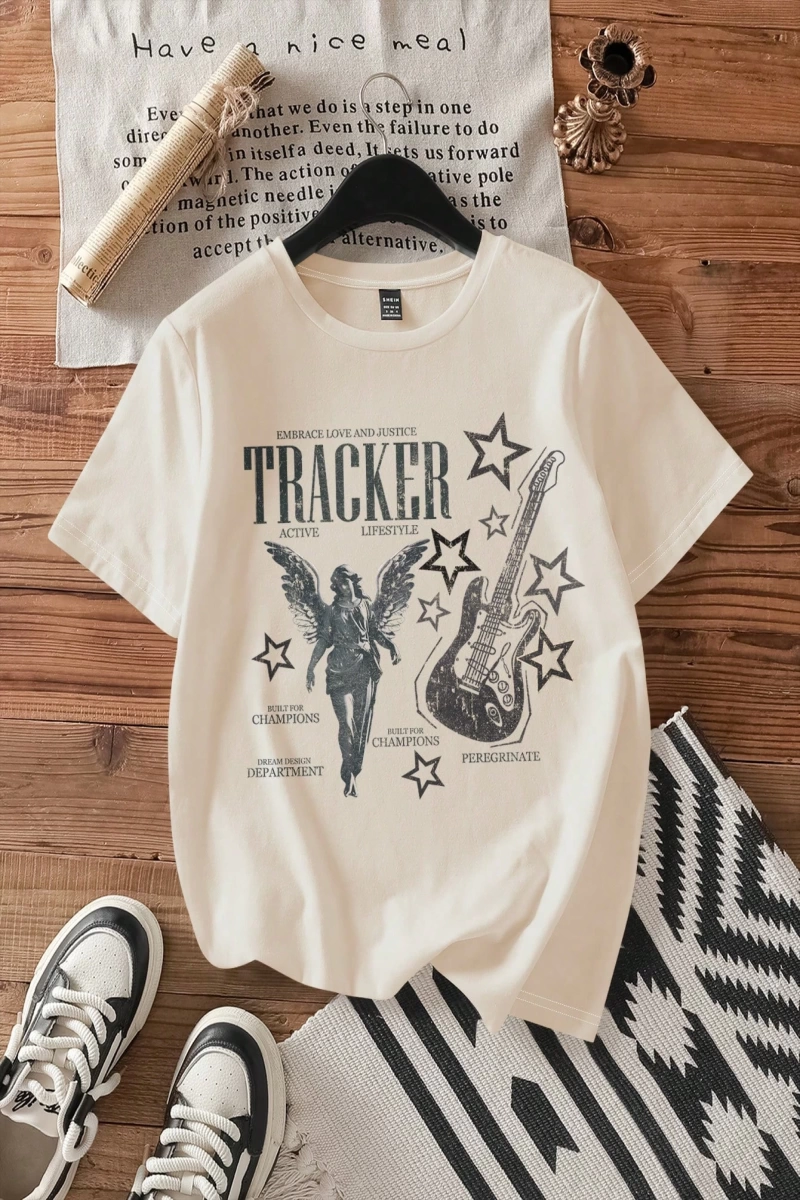 Müzik Festivali Rahat Bol Gitar Melek Grafik Yuvarlak Yaka Kısa Kollu Kadın Tişörtü,
