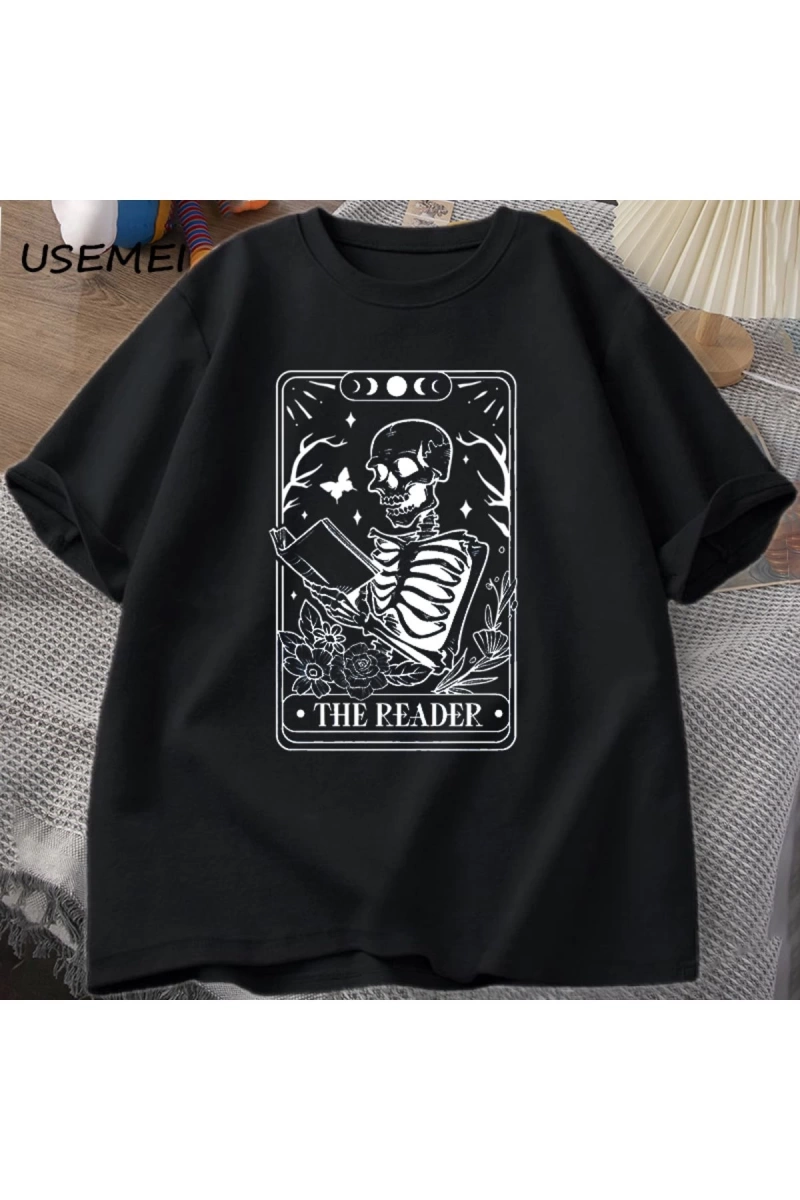 Okuyucu Tarot kartı T-Shirt iskelet okuma T Shirt yaz pamuk kitap sevgilisi Bookish Tshirt er