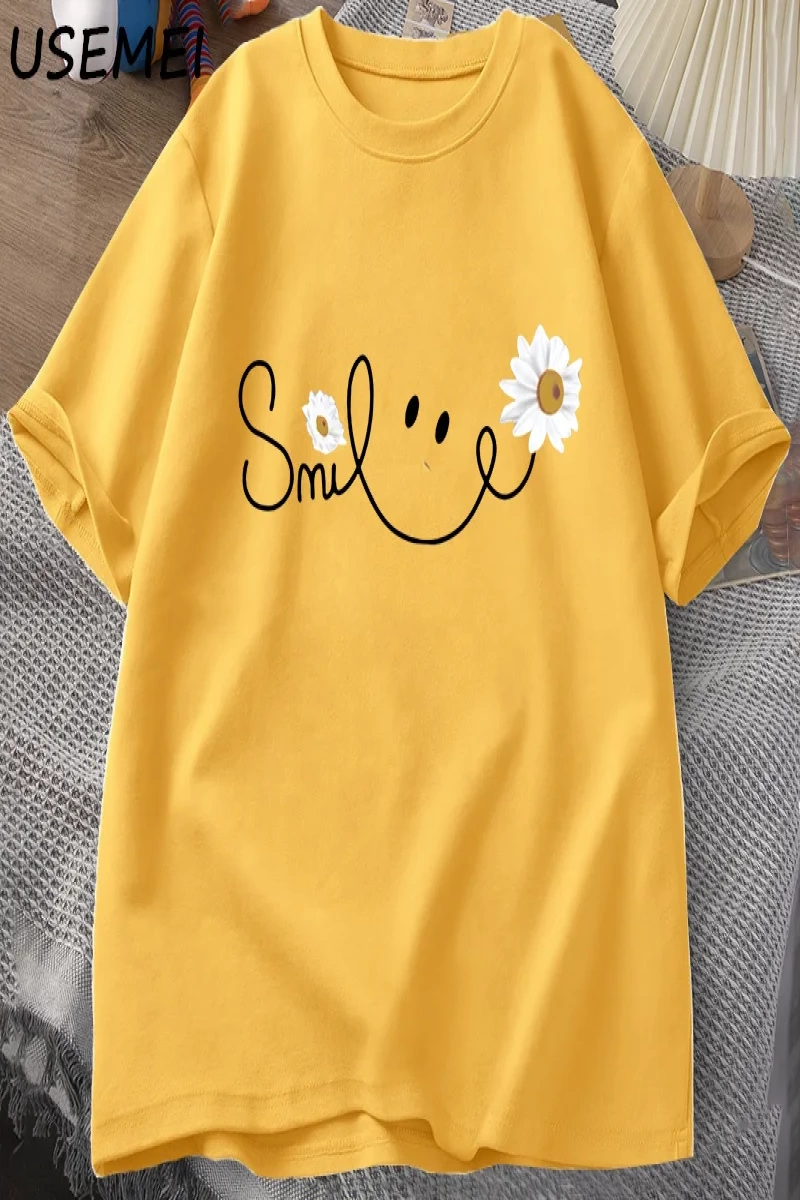 Papatya gülümseme yüz T Shirt yaz çiçek baskılı tişört kadın erkek pamuk kısa kollu Tshirt bo 3051