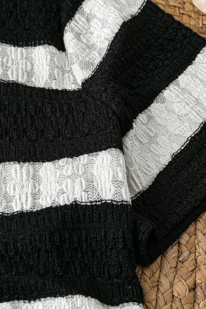 Rahat Minimalist Fiyonk Dekor Yuvarlak Yaka Kısa Kollu Fitted Büyük Beden Kadın Tişö