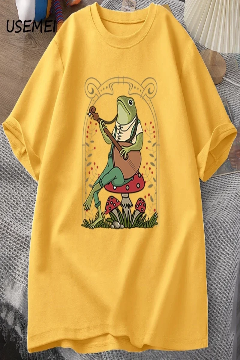 Sevimli Cottagecore kurbağa oynayan Banjo T Shirt erkek kadın pamuk komik mantar core core T  2844