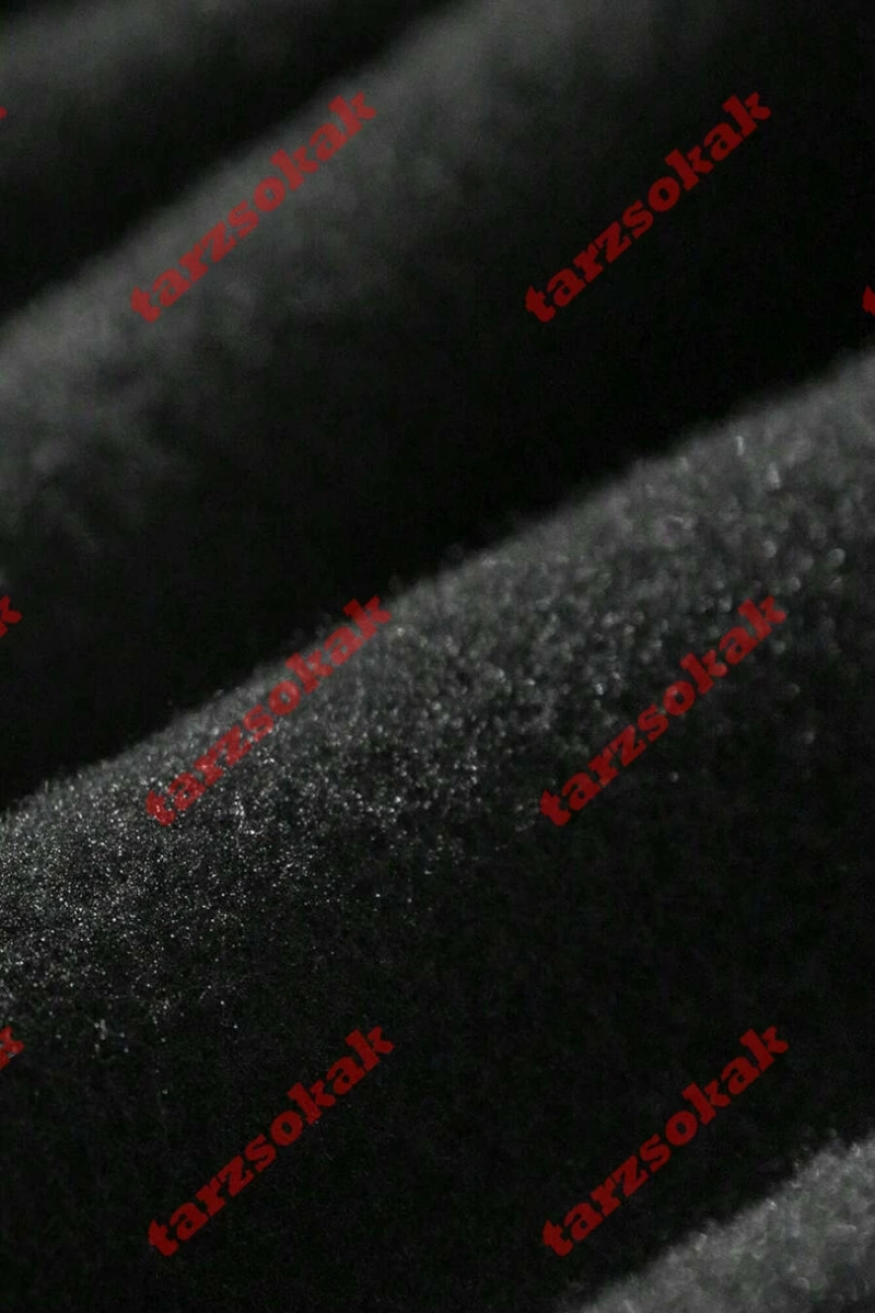 Siyah Kapşonlu Valkyrıe Detaylı ikili TAKIM