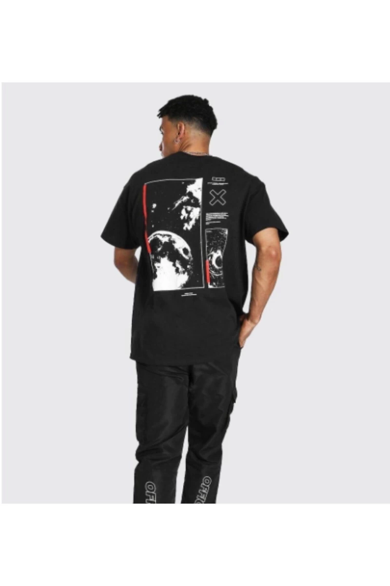 Siyah Uzay Sırt Baskılı Bisiklet Yaka Oversize T-shirt