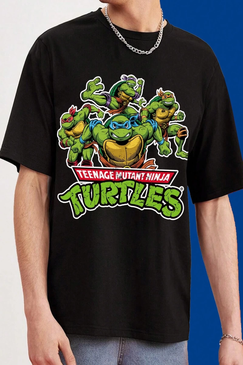 TEENAGE MUTANT NINJA TURTLES X SHEIN Erkek Karikatür Kaplumbağa ve Harf Grafik Yuvarlak Yaka