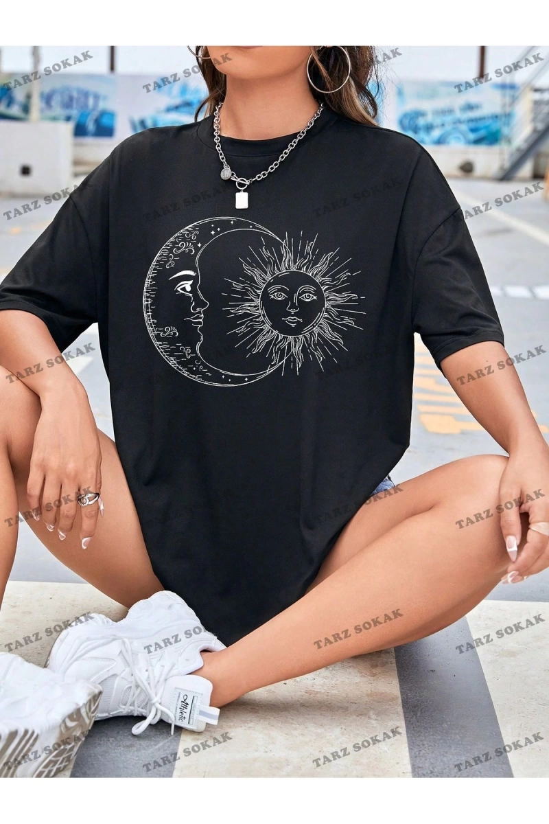 Unisex BAY  Güneş ve Ay Desenli Düşük Omuz Tişört KOD-1342