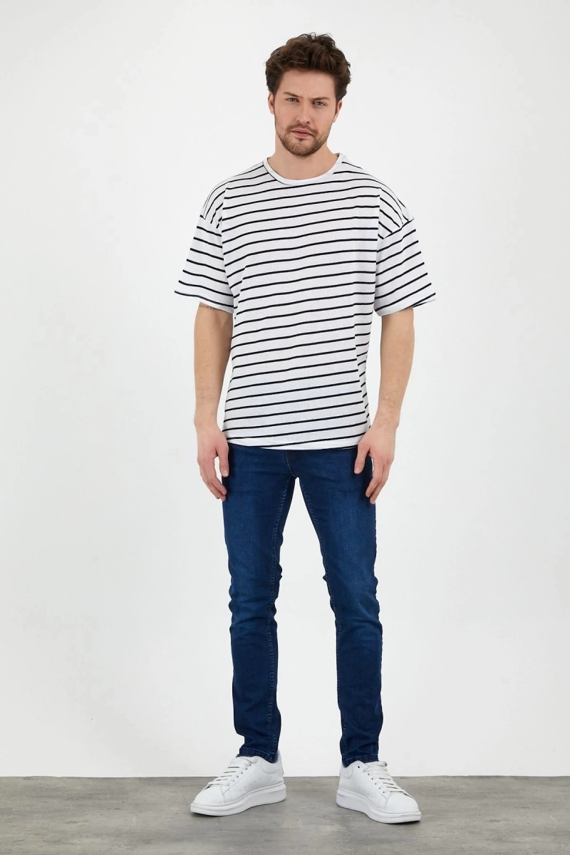 Unisex Beyaz Siyah Çizgili Oversize Tshirt