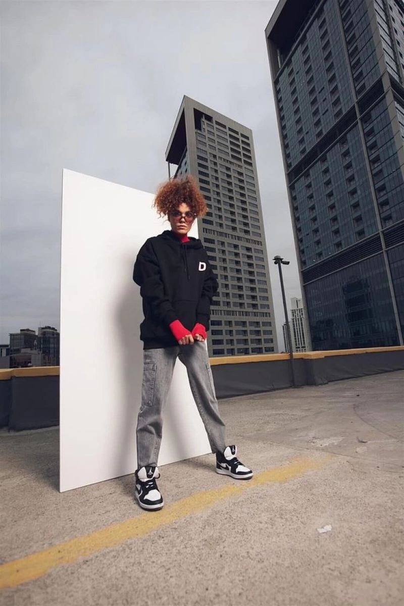 Unisex D Harfli Siyah Sweatshirt Siyah