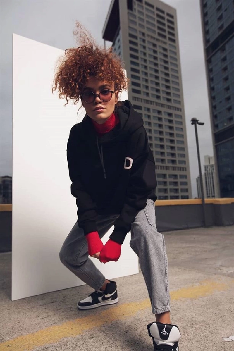 Unisex D Harfli Siyah Sweatshirt Siyah