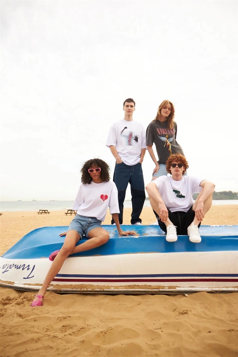 Unisex Nice To Meet You Tshirt Beyaz