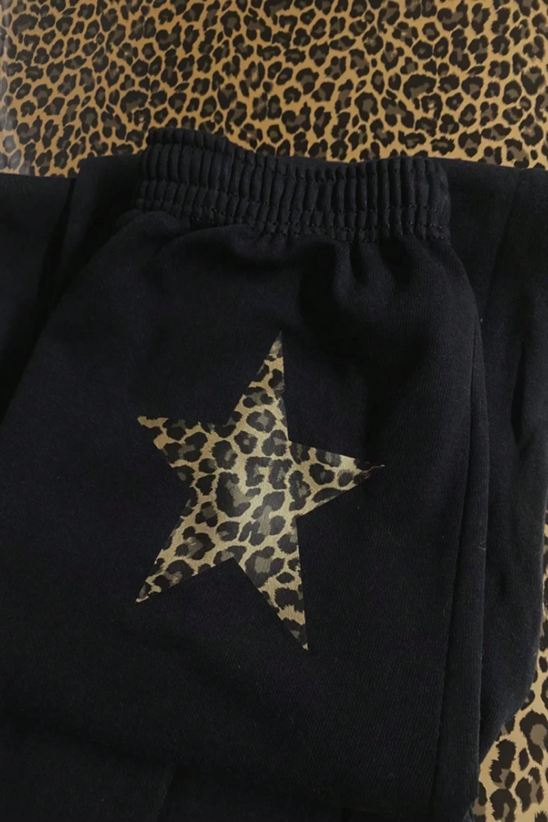 Y2K Açık Gri Leopar ve Yıldız Desenli Spor Pantolon, Rahat ve Sıcak Spor Giyim