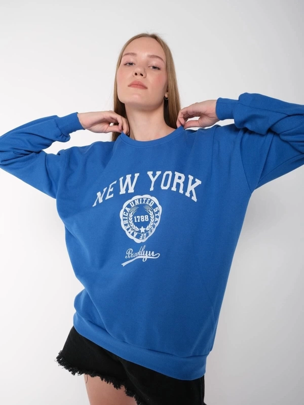 Kadın Sax Mavi New York Baskılı Bisiklet Yaka Oversize Sweatshirt TYC00582461822