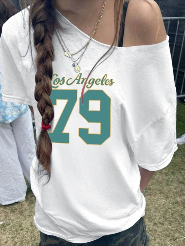 Beyaz Kadın Düşük Omuz Kayık Yaka 79 Baskılı