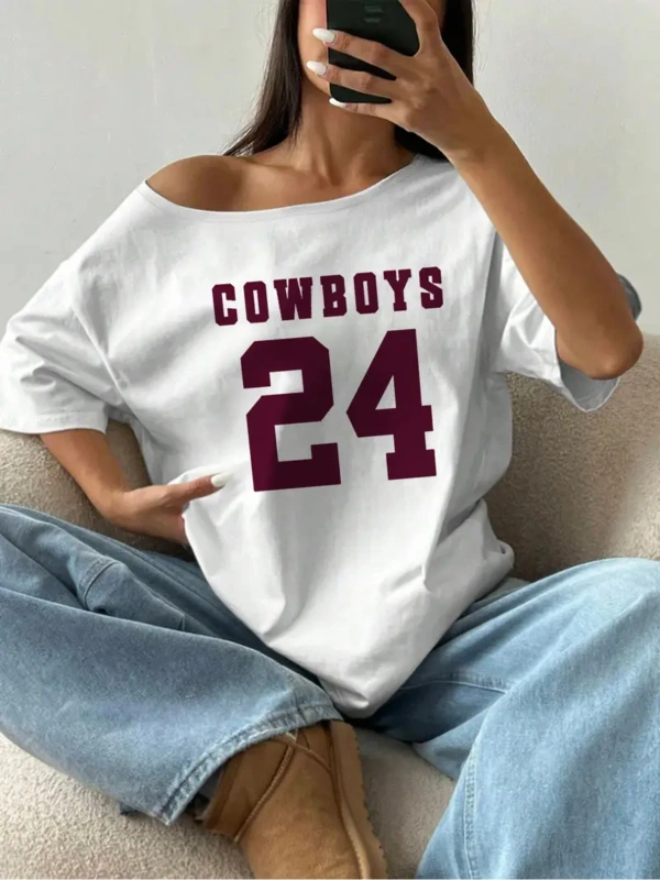 Beyaz Kadın Düşük Omuz Kayık Yaka Baskılı