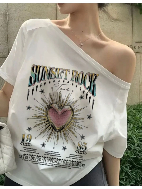 Beyaz Kadın Düşük Omuz Kayık Yaka Sunset Rock Baskılı