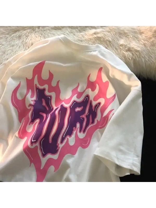 Beyaz Unisex Pembe Mor Kalp Alev Tişört