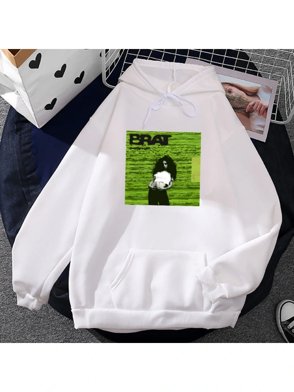 Beyaz Unisex Pop müzik şarkıcı Charli XCX hayranları için albümü Brat grafik baskı il