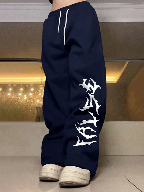 Erkek Gotik Yazı Tipi Baskılı Bağcıklı Jogger Pantolon