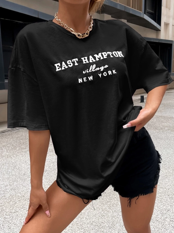 Flirla Düşük Omuzlu Harf Nakışlı Üst Grafik Tişörtler Kadın Üstleri