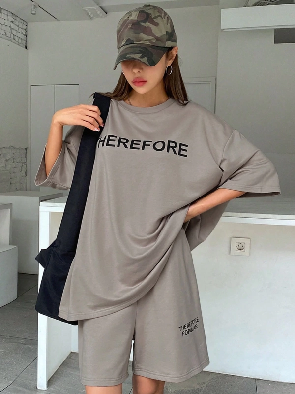 Kadın 2Lİ TAKIM OVERSİZE Trend T-shirt Şort Model 4933